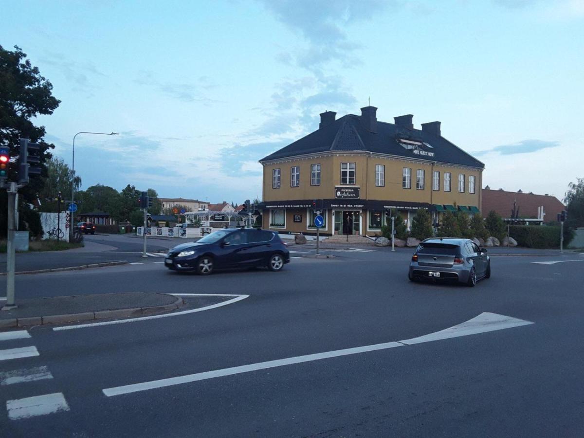Paradlaegenhet Eskilstuna Exterior foto